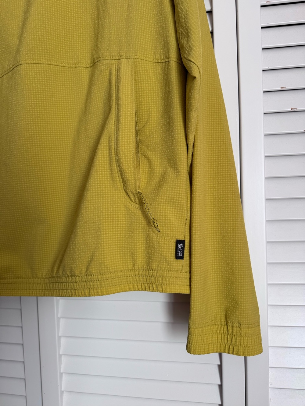Mountain Hardwear Sunshadow Long Sleeve Hoodie Activewear Gorpcore Medium - Picture 4 of 11